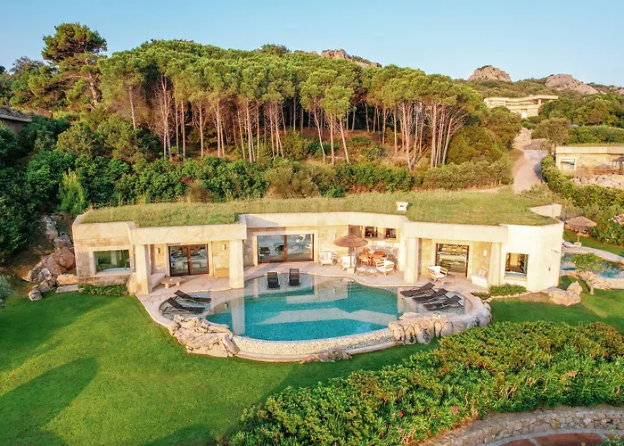 Pitrizza, Costa Smeralda פורטו צ'רבו